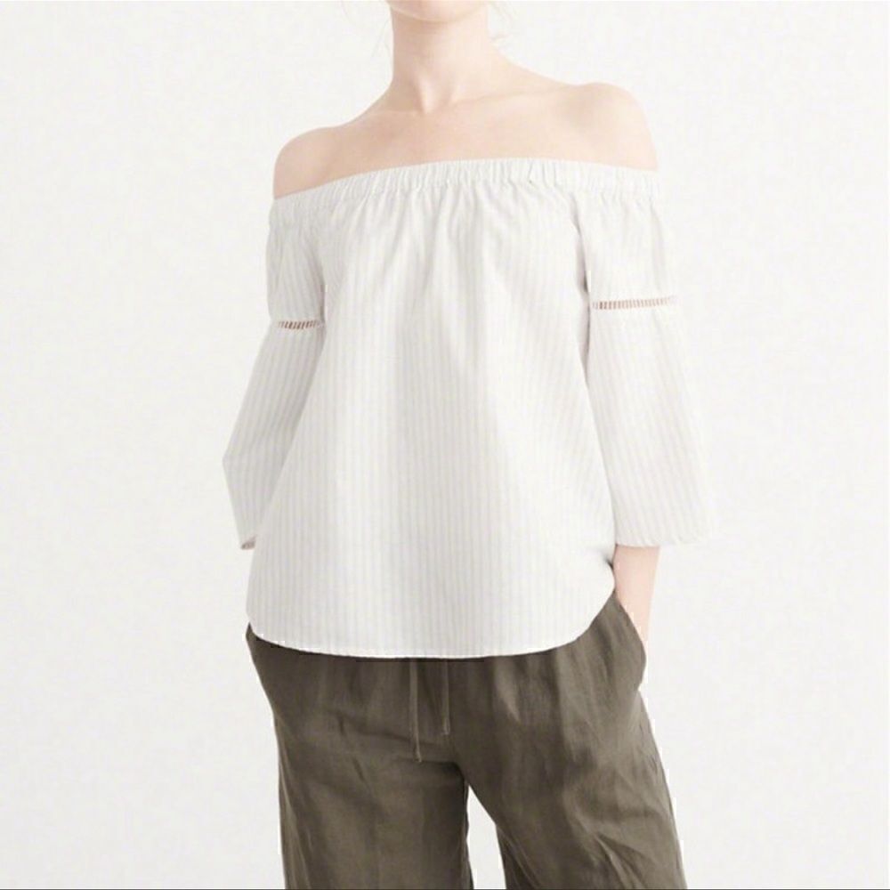 Abercrombie & Fitch Off The Shoulder Top Blouse White Grey Striped